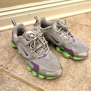 Nike Shox Nova size 8.5